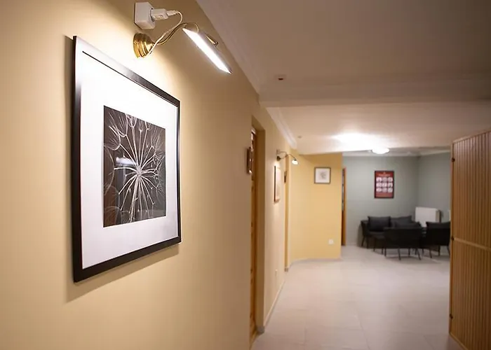 Bed and breakfast V8-kelemen Panzió 3*
