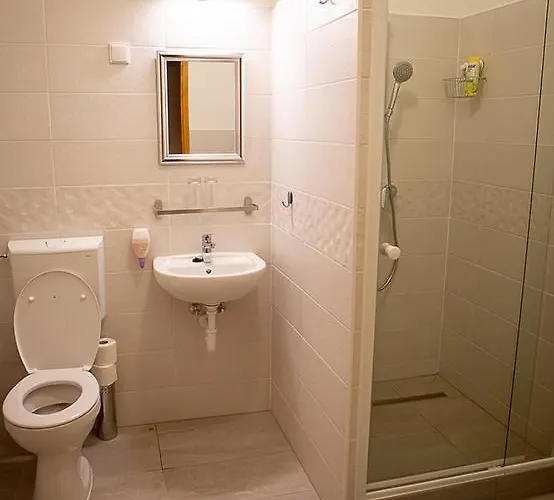 V8-kelemen Panzio לינה וארוחת בוקר מאקו